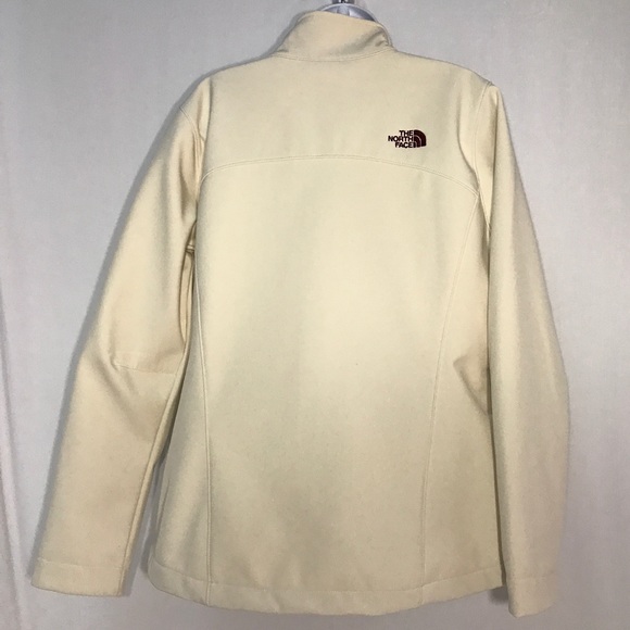 The North Face Apex Bionic Softshell Jacket Coat - Picture 2 of 8